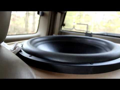 18"-fi-bl-subwoofer-gettin'-down!