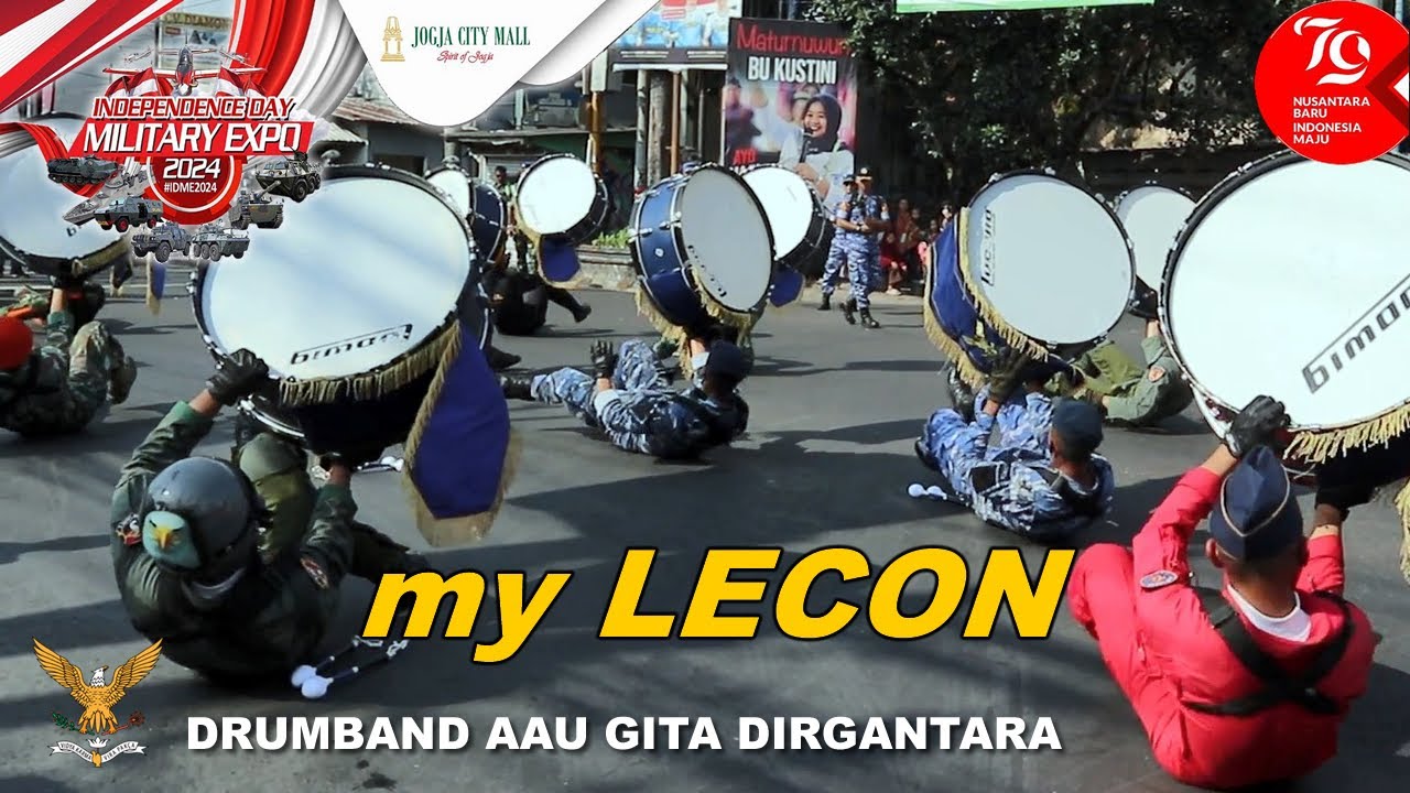 DISPLAY DRUMBAND GITA DIRGANTARA AAU