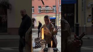 1. Мама 3х — обычно реакция людей «Чегооо? Когда ты успела?»2. Мне 36 лет — этот факт тоже шокирует