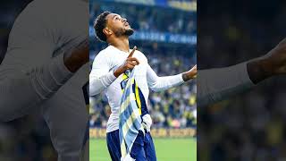 Fenerbahçede Joshua King Dışında Sakat Bir Oyuncu Kalmadı. Kingin Kasımpaşa Maçında Da Oynaması
