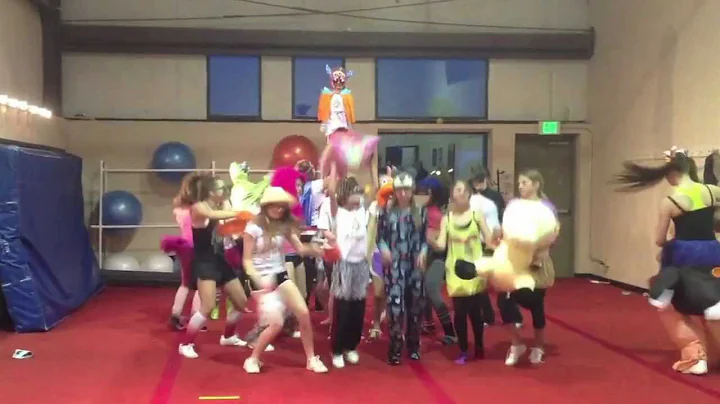 Phyred Up! HARLEM SHAKE (cheerleader style)