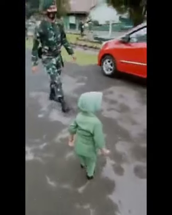 DJ Terpesona Koplo Yel-Yel TNI