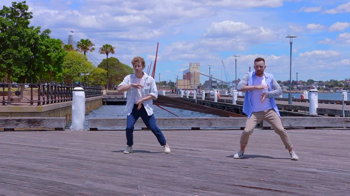 Gravity Choreography - Neale Whittaker and Steven ...