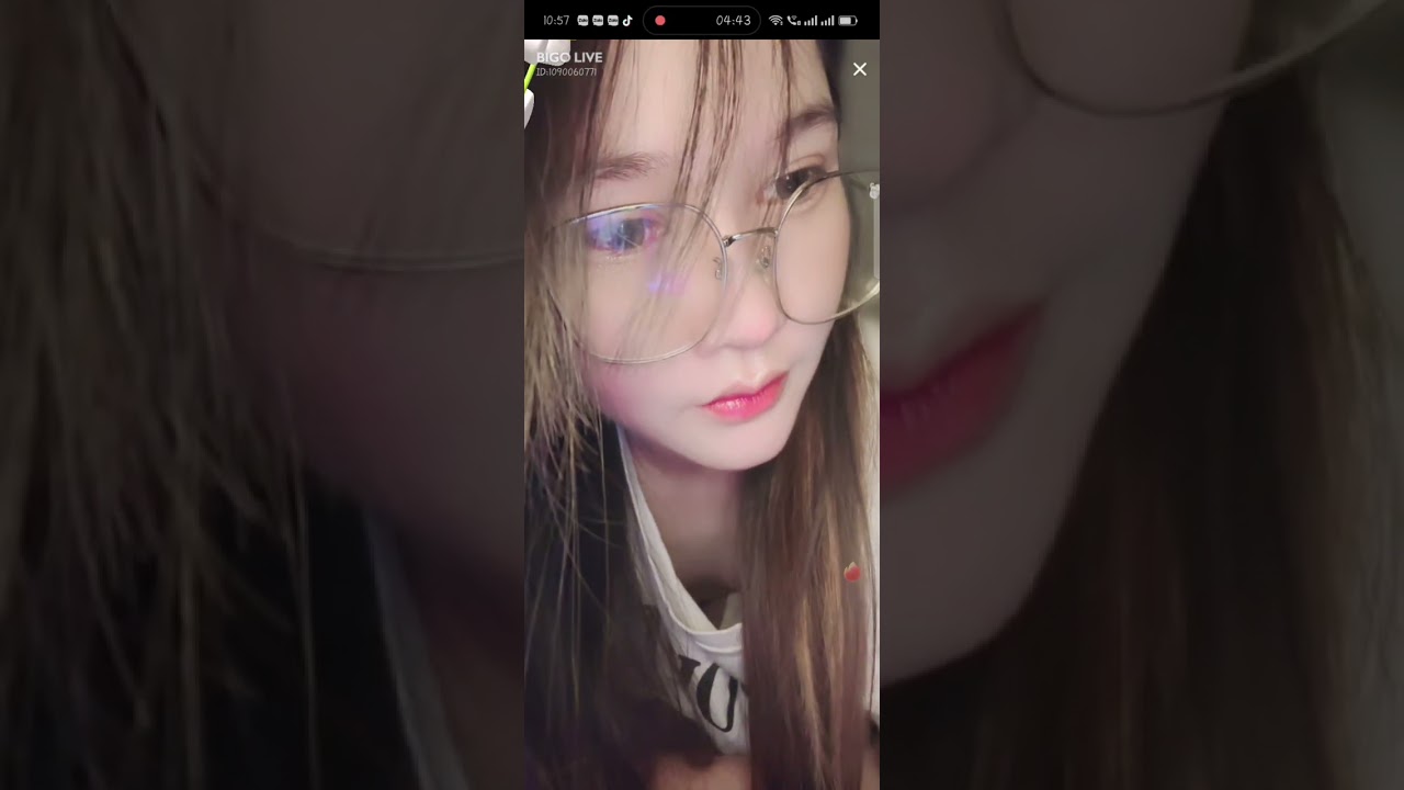 Gái thái live hấp dẫn