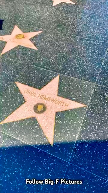 Hollywood Walk of Fame - YouTube