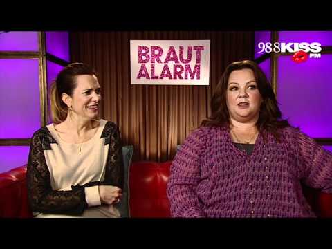 "Brautalarm" Interview with Kristen Wiig