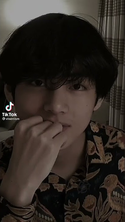 challenge : don't break the eye contact with taehyung!