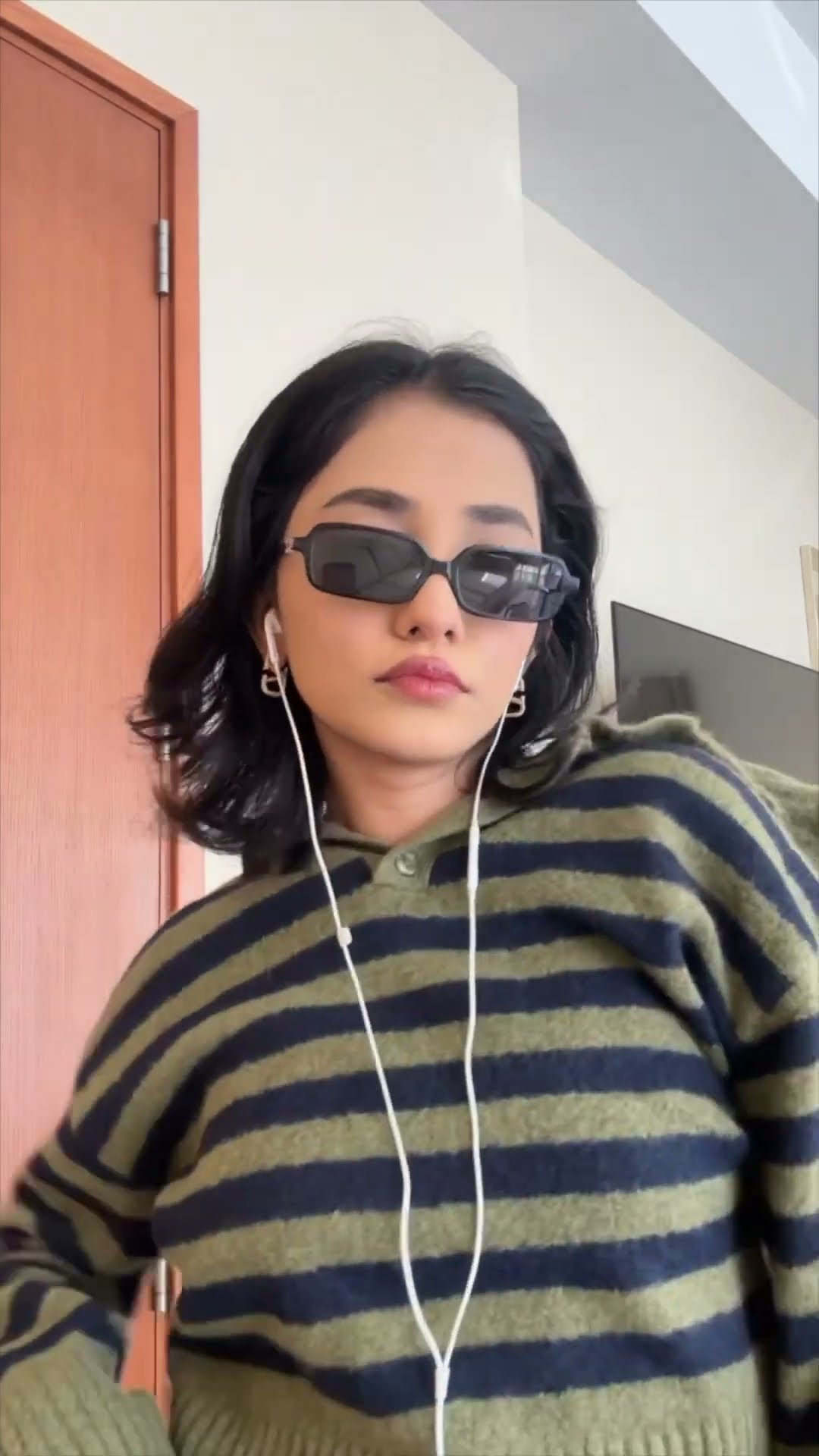 What about wired earphones ?