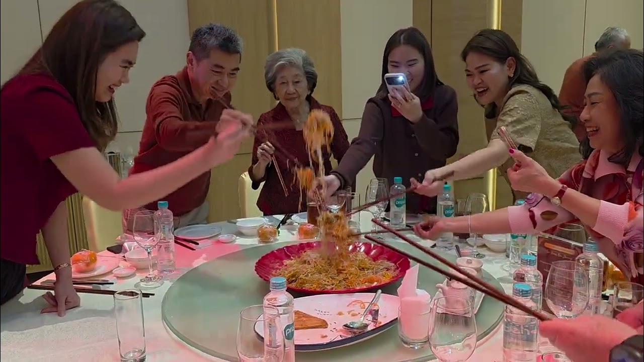 2nd anniversary imlek sincia grand the leaf mc rudyxiaowei  helenhuang katon bagaskara  capgomeh 