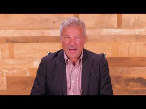 how-apple-built-their-competitive-advantage-phil-town-download-lagu-mp3-com