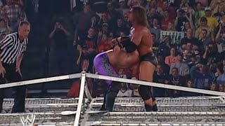 Triple H vs Chris Jericho - Hell in a Cell Match - Judgment Day 2002 - Highlights