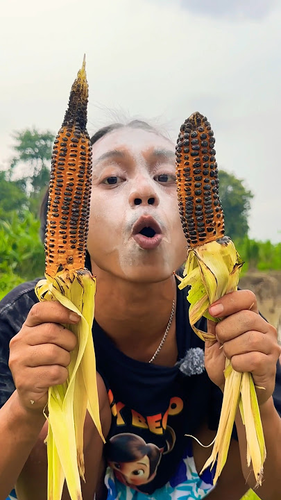 Bego Makan Jagung Bakar Ketahuan
