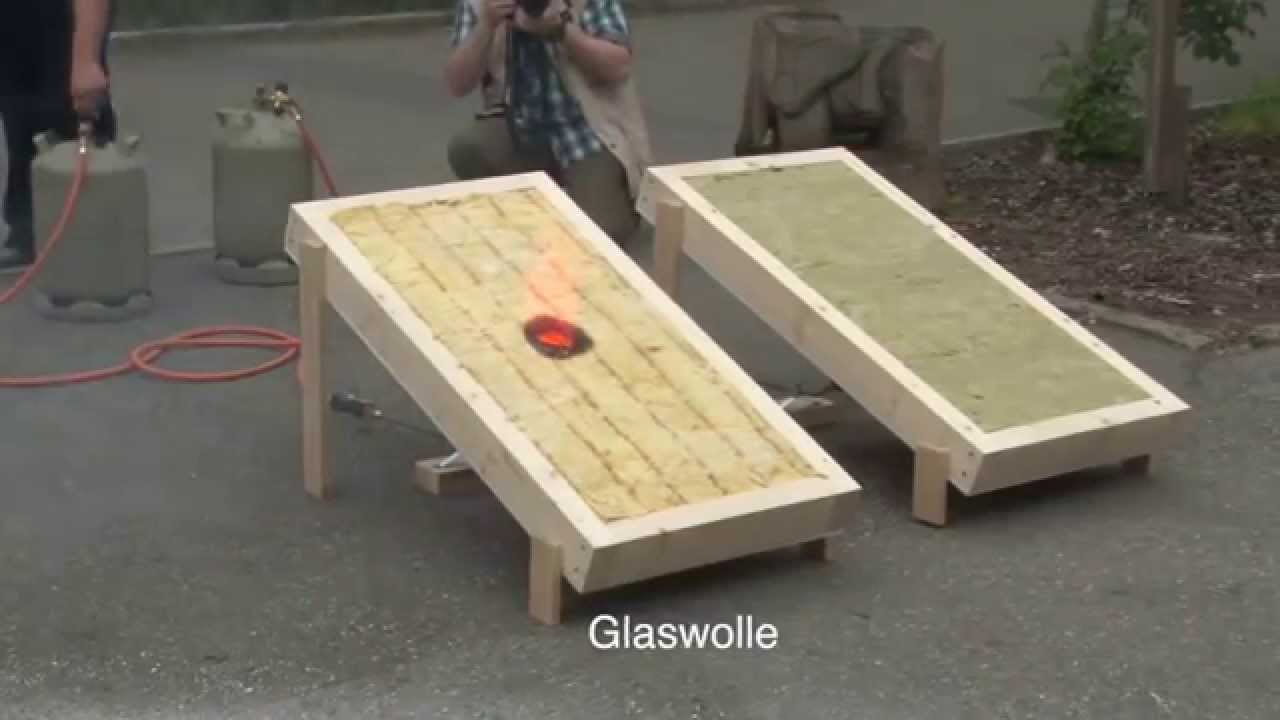 OttHaus Brandversuch mit Dämmmaterialien - Erstaunliche Erkenntnisse