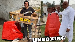 Itna Bara Surprise Box Agea Kia Nikla Is Mein Sy ?