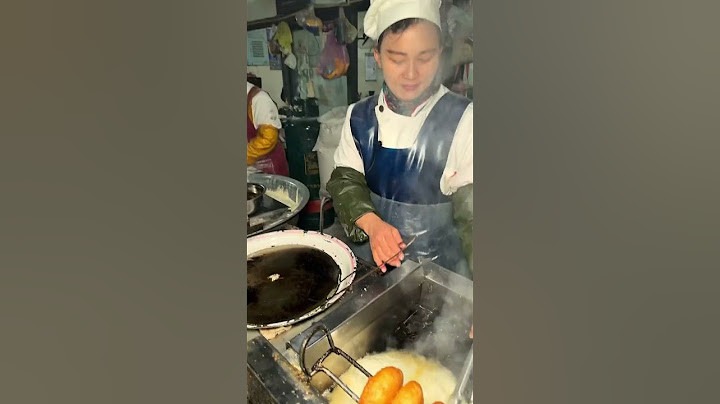 河南郑州街头老式铁板油饼 无情铁手已上线 #路边摊美味