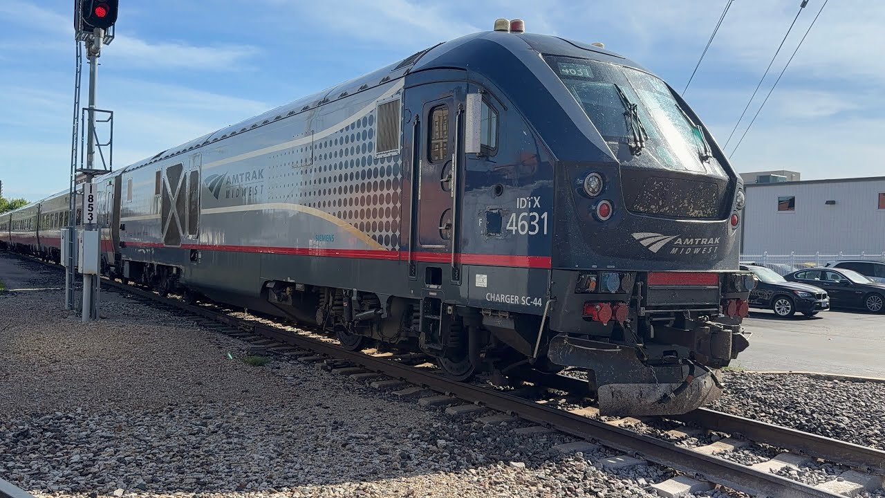 IDTX 4631 / #amtrak 318 Lincoln service/Missori river runner