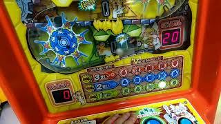 送料込み ハムハムくるくる大脱走 メダルゲーム筐体 mqdefault.jpg