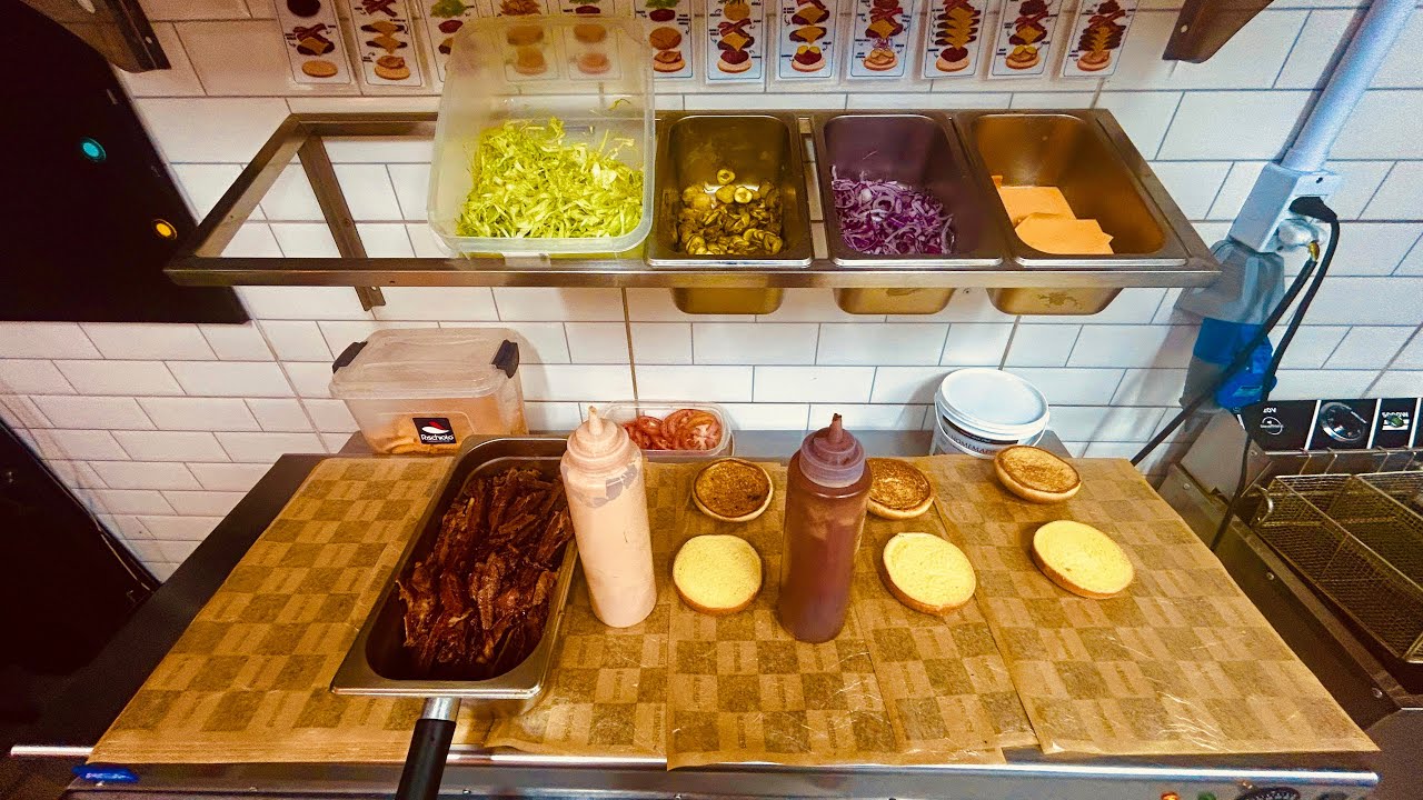 POV. Abri uma Hamburgueria Sozinho (12m2 de cozinha) 