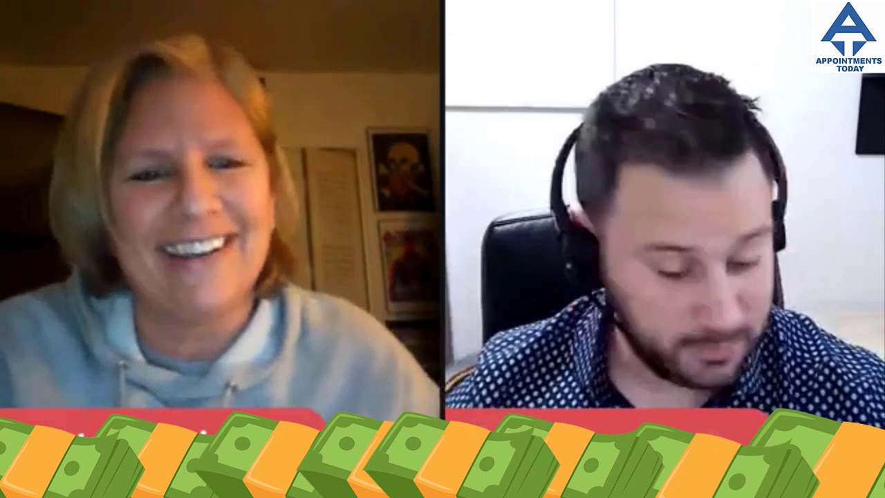 Stop The Scroll & Go Live to Grow Organically