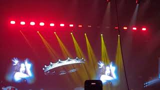 YEJI Performing "Crown On My Head" Live @ OVO Arena Wembley, London