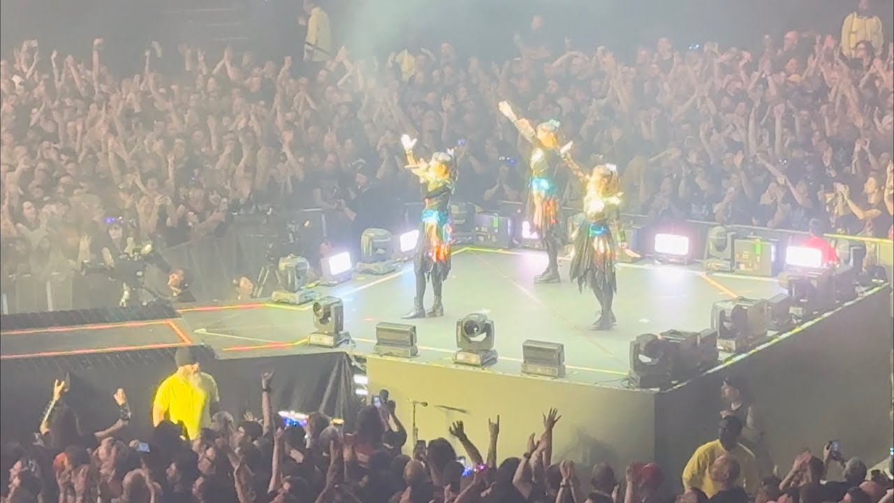 BABYMETAL - with Poppy - from me to you - London O2 Arena 30th May 2025