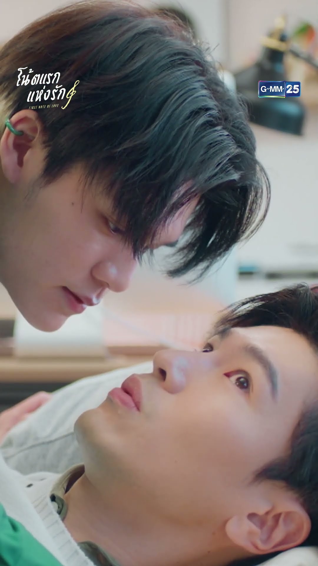 ชั้นกลับมาที่นี่ ก็เพราะ...นาย #Shorts #โน้ตแรกแห่งรัก #FirstNoteofLove  | GMM25