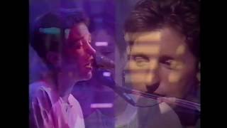 Billy Bragg ft. Cara Tivey - She&#39;s Leaving Home (Top of The Pops 19th May 1988) | VHS Home Recording