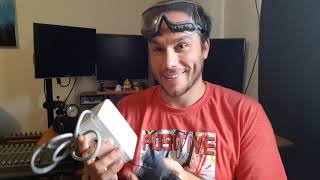 Mystery Subscriber Pedal: Arduino Relay Tremolo (7-Seg Display, Hard Chop)