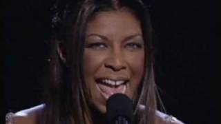 Natalie Cole - I&#39;m beginning to see the light (live)