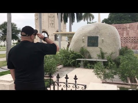 Kcho vuelve a la piedra de Fidel Castro