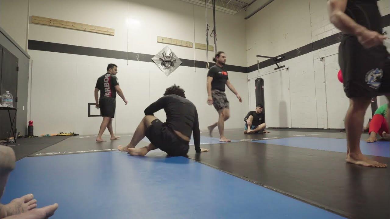 Jiu Jitsu Shoulder Crunch Sweep off Elevation YouTube