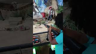 CAÇA AOS PIRATAS! 🏴☠️ Samuel detonou no jogo de tiro da Game Station!