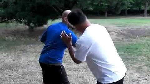 Fighting Arts - London Intensive 2014 - Following attack application