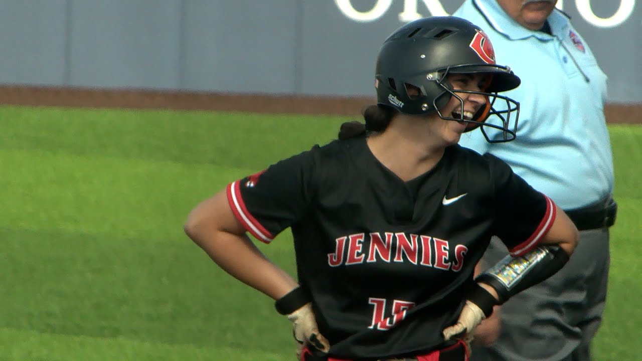 Jennies Softball: Central Missouri blanks Lions in game 1 of MIAA tournament semifinals