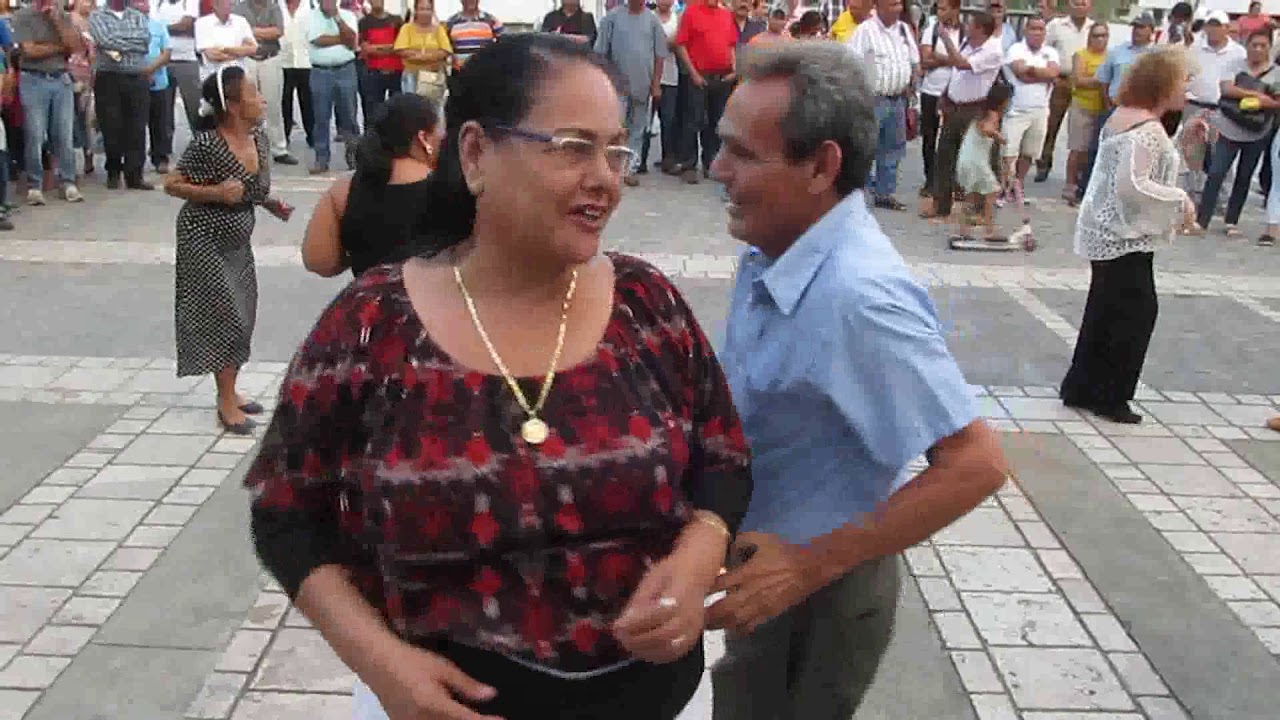 Marimba USULA Municipal, con el tema Nunca es suficiente. YouTube