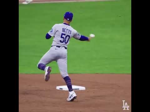 The Dodgers set the tone early in the NLCS (via @dodgers/IG)