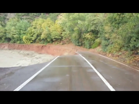 Nature power - Rains cause a national road collapse - OMG