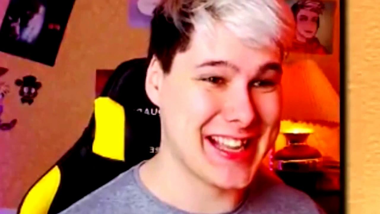 Винди 31 2022. Андрей windy31 2021. Винди играет в игру. Винди31 и его девушка. Как называется игра в которую играл винди.