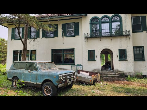 This Abandoned Mansion Was Frozen in Time... Lived in by a Former Рresident documentary thumbnail