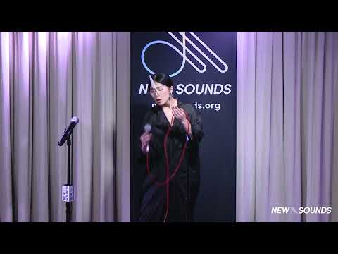 Hatis Noit: "Aura"