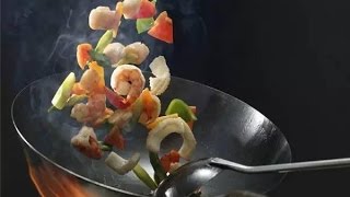 How to choose a wok for stir frying -- Material