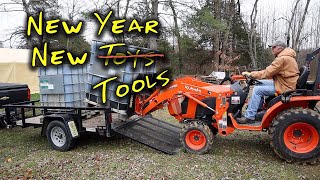 #88 Land Pride PFL 1242 Pallet Forks & IBC Totes with my Kubota B2601 Compact Tractor