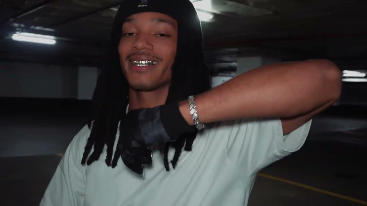 Reem Shiftone - LEAVEASTAIN! (Official Music Video)