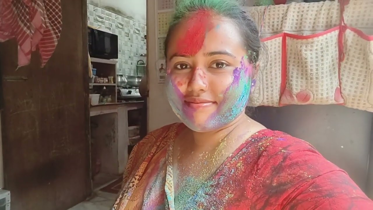 Happy Holi 🫟 দেখত আমাদের সবাই কে রং মেখে কেমন লাগছে,তোমরা কে কেমন রং খেলেছো #viral #love #holisong 