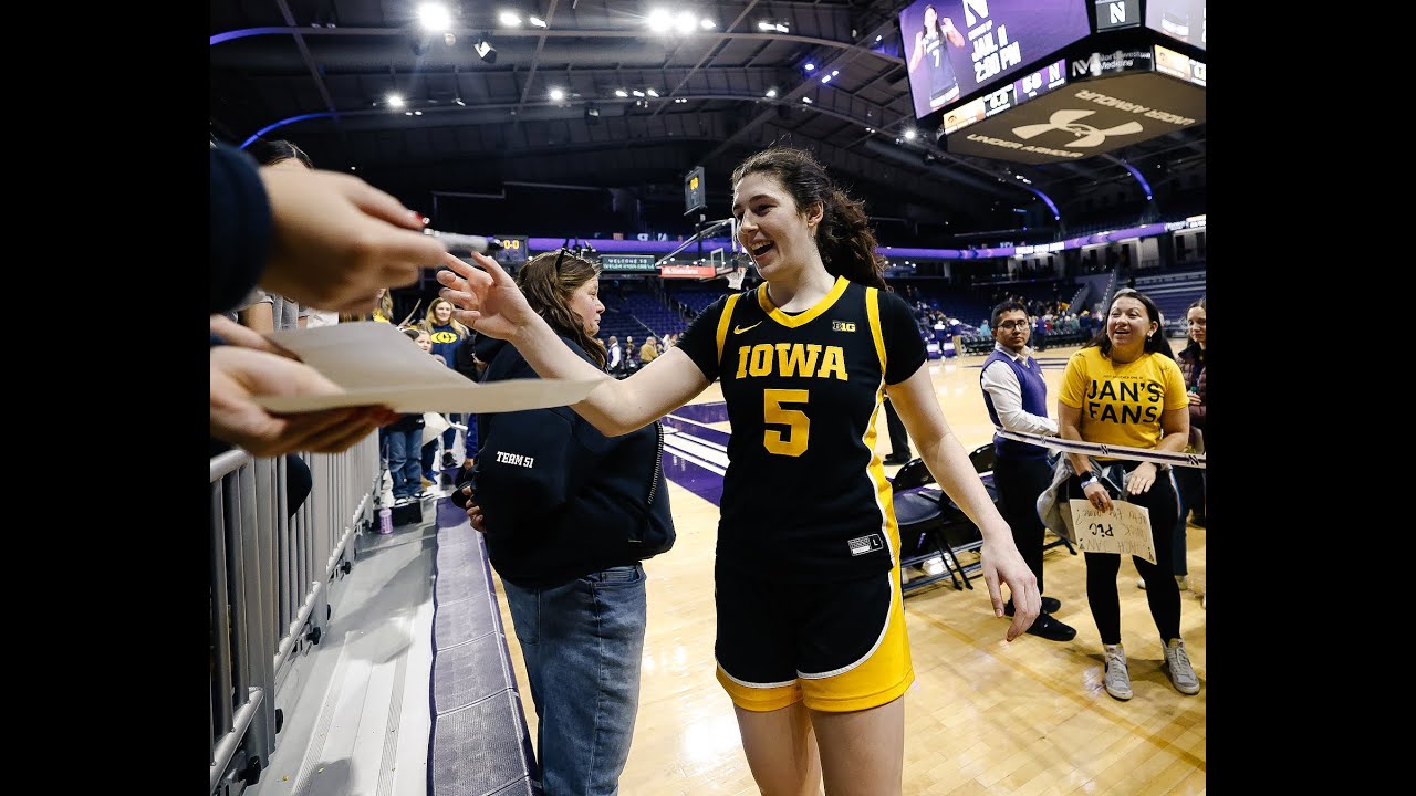 Iowa WBB super sophomores lead team over Northwestern 67-58, with Ava Heiden scoring 23