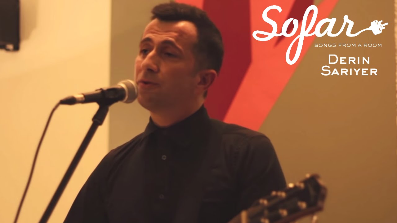 Herkes Bir Şey Biliyor