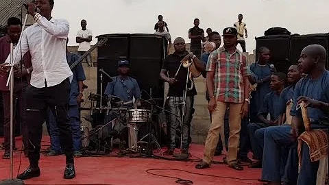 Taye Currency Entertains Guest With Songs At The Opening Of Muka Ray's N320Million Hotel In Lagos