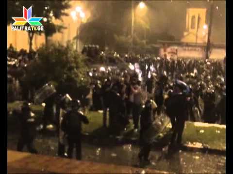 ნაცემი ჟურნალისტები