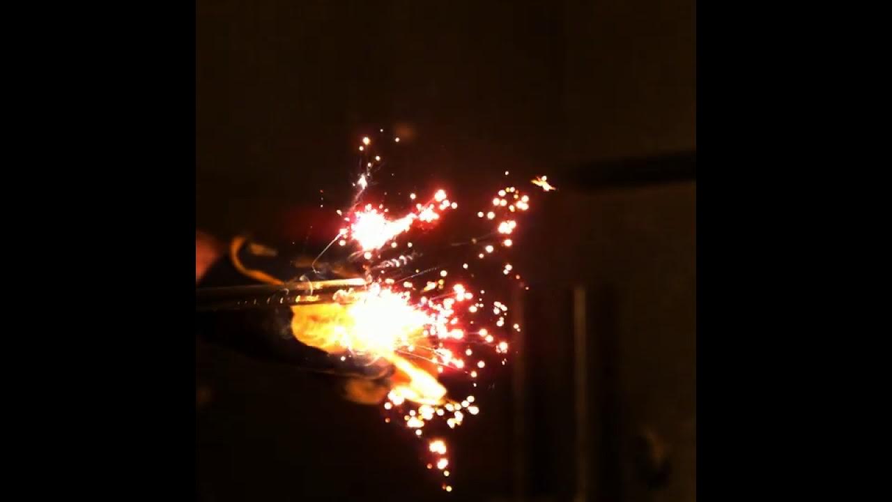 Ferrocerium rod spark generator recorded at high speed YouTube