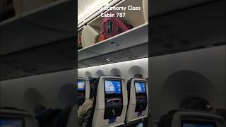 United Airlines Boeing 787-9 Economy Cl Cabin